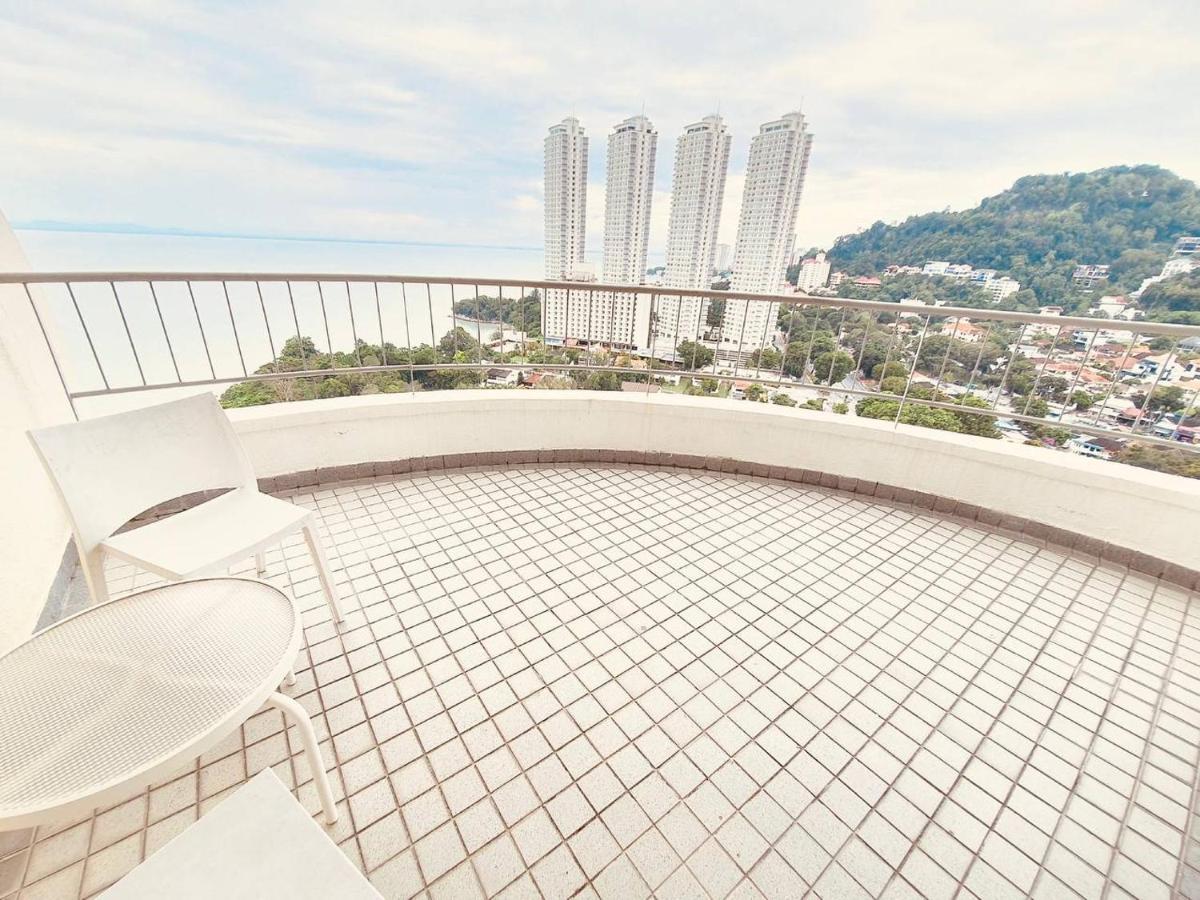 Seaview Deluxe Studio Couples Room S Tanjung Bungah (Penang) Eksteriør billede