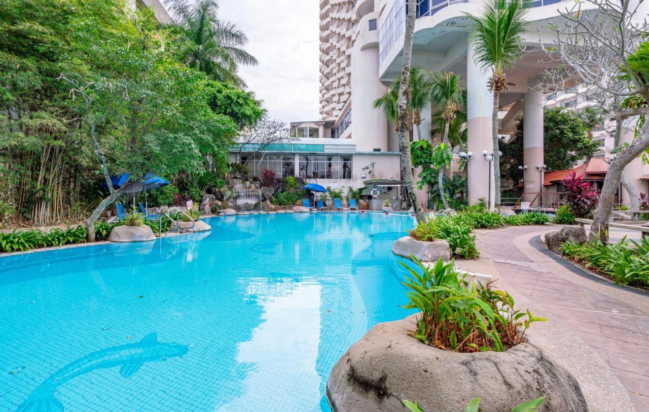 Seaview Deluxe Studio Couples Room S Tanjung Bungah (Penang) Eksteriør billede