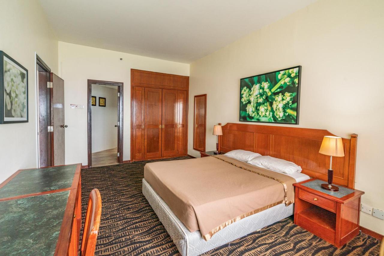 Seaview Deluxe Studio Couples Room S Tanjung Bungah (Penang) Eksteriør billede
