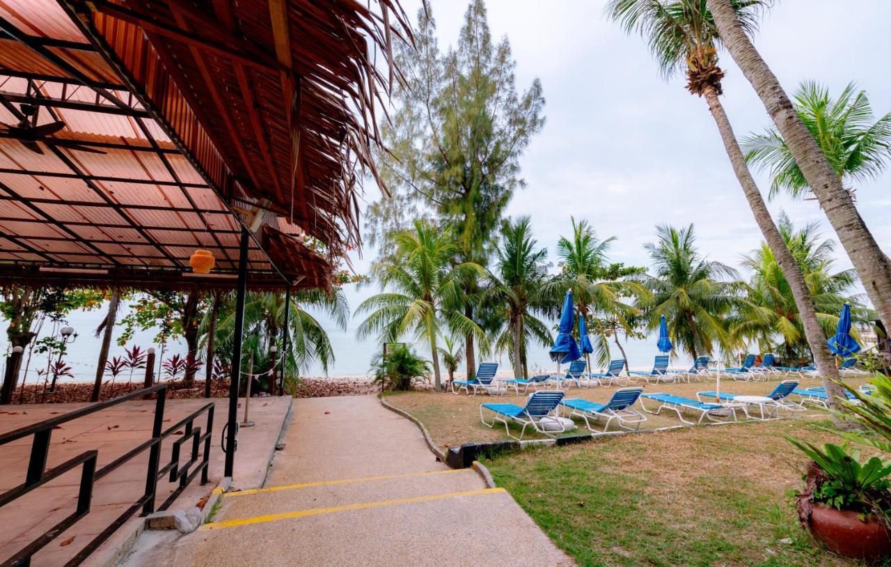 Seaview Deluxe Studio Couples Room S Tanjung Bungah (Penang) Eksteriør billede